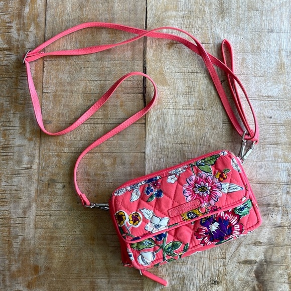 Vera Bradley Handbags - Vera Bradley crossbody wallet